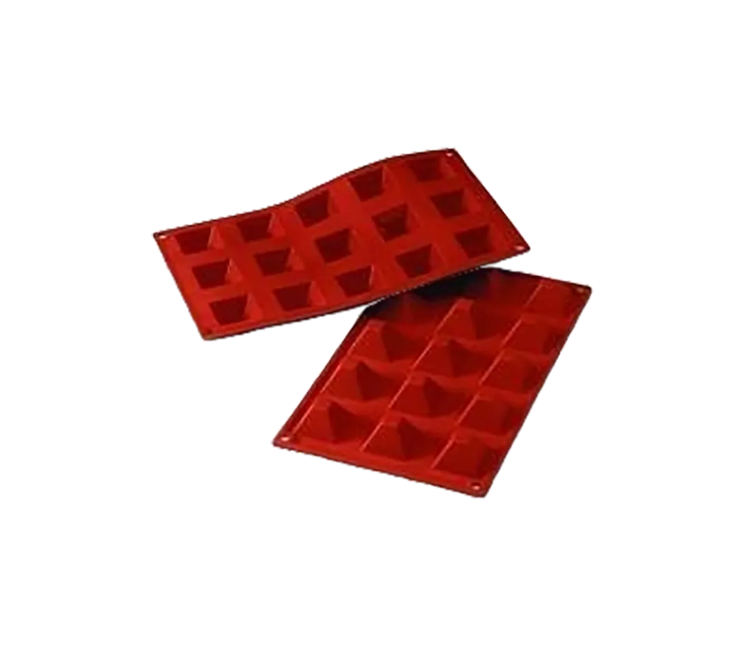 Moules silicone 15 mini pyramides.