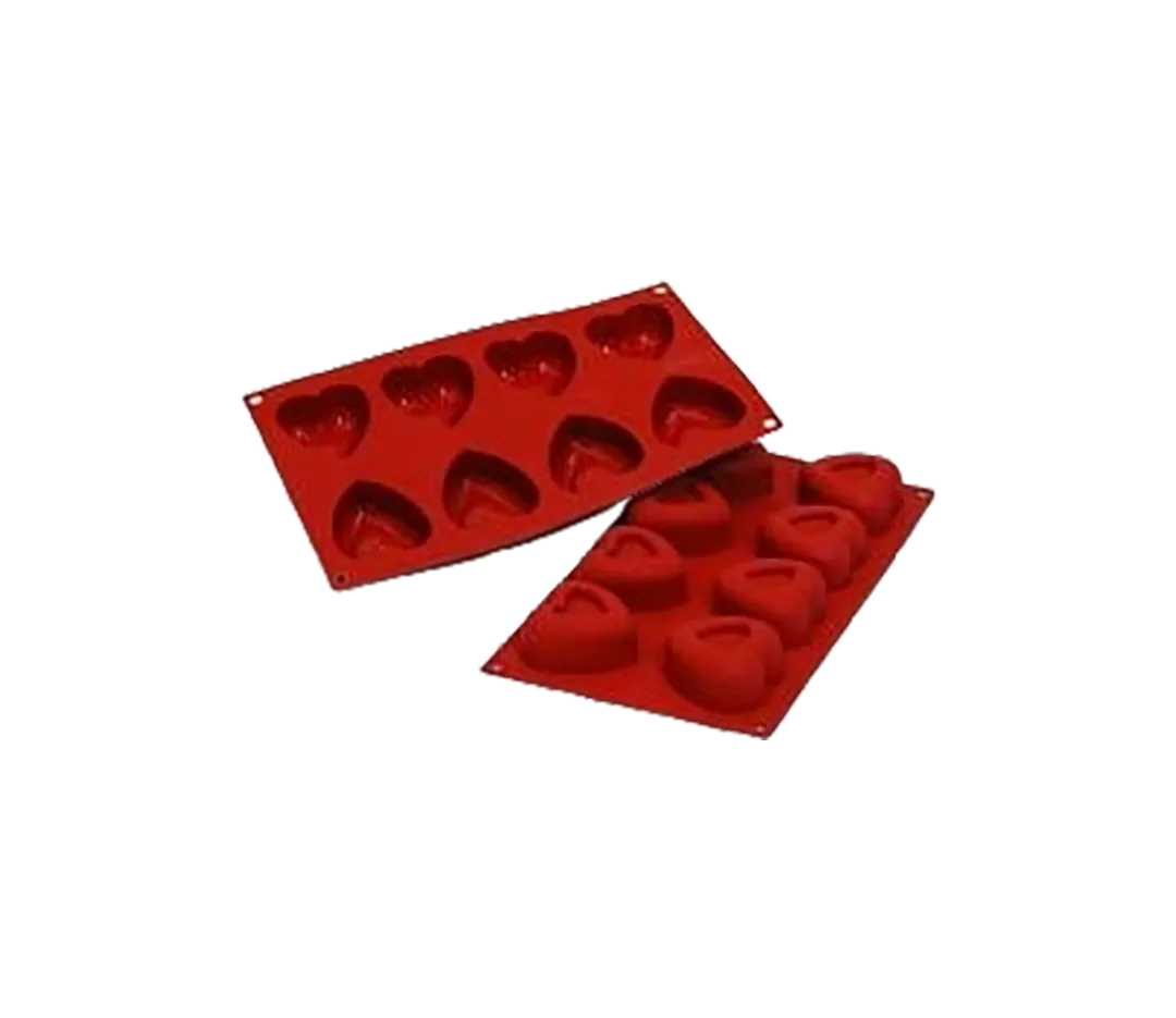 Moules silicone 8 savarins cœurs.