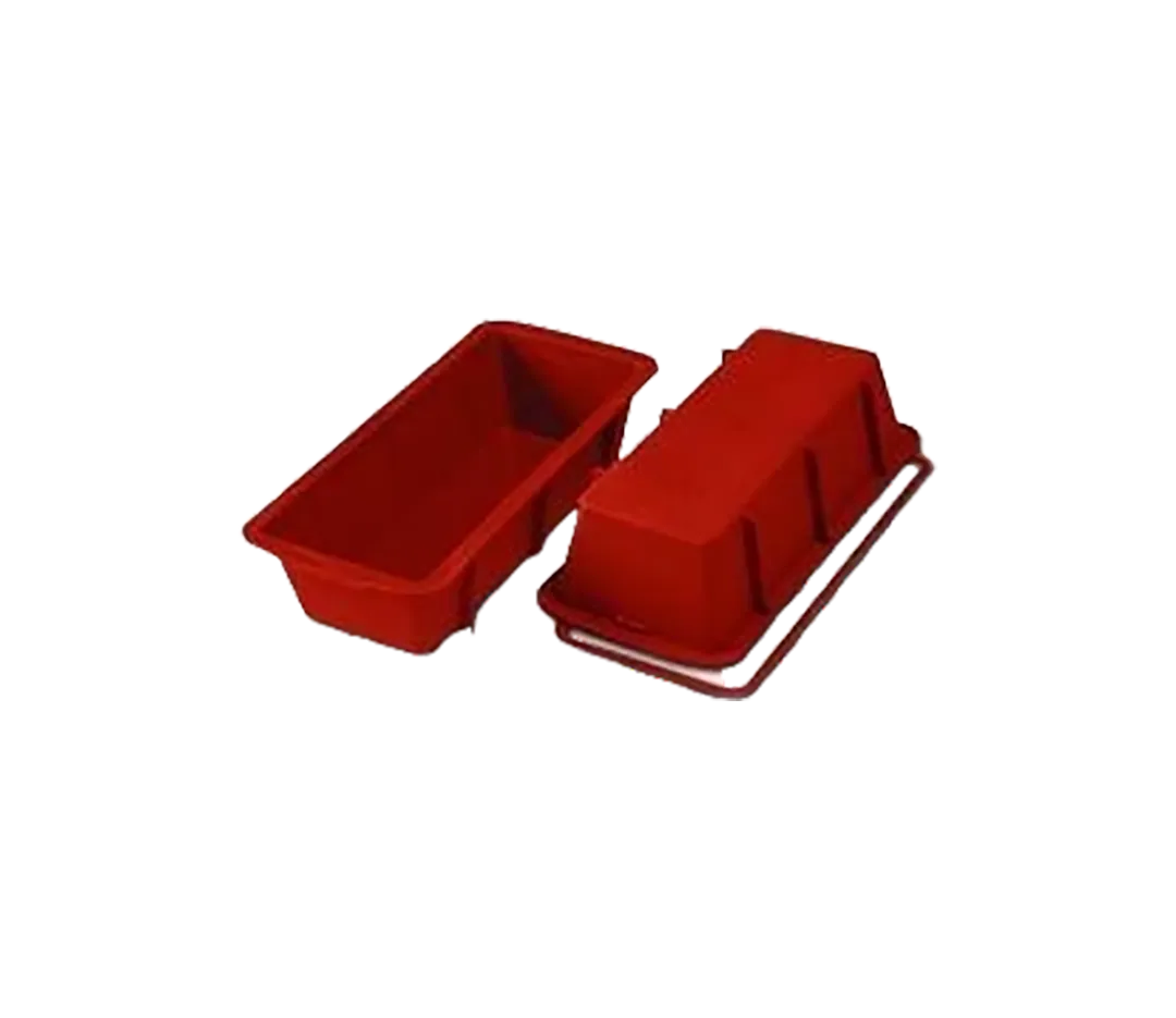 Moule cake silicone.