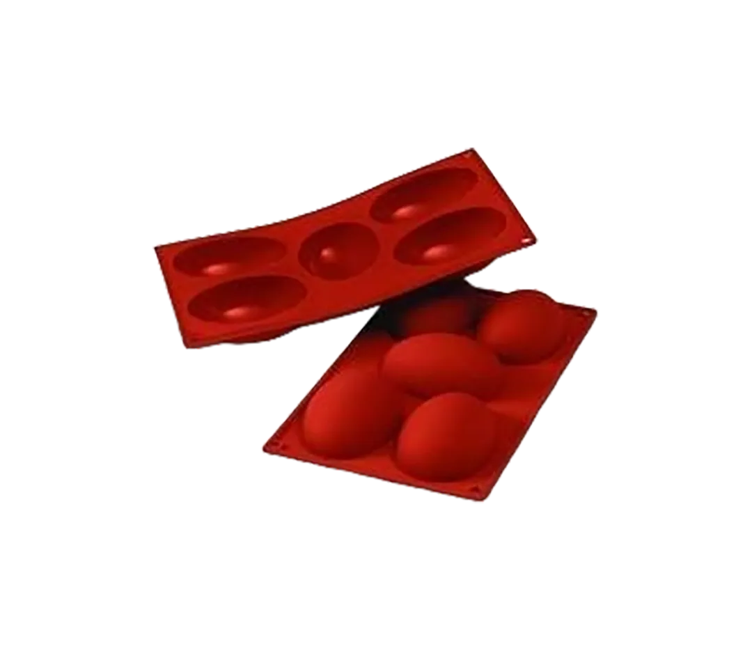 Moules silicone 5 demi-œufs.