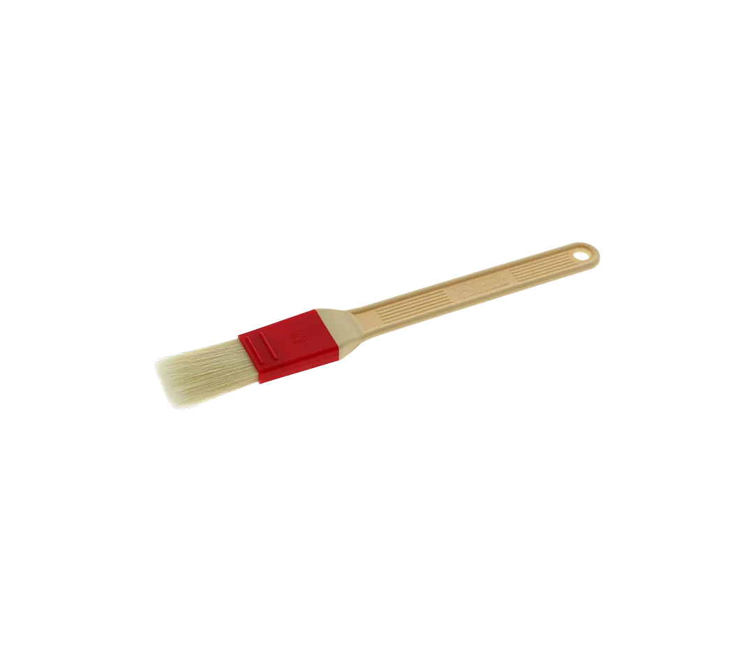 Pinceau soie bague rouge